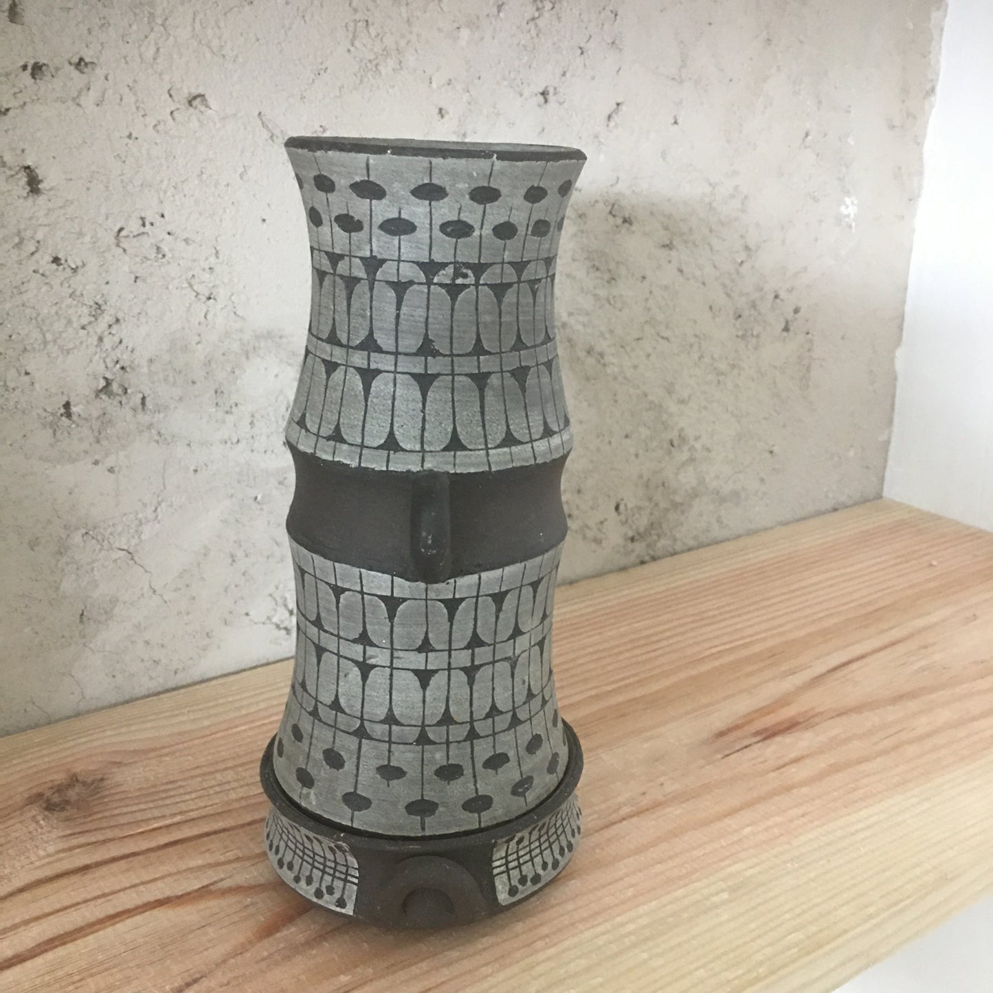 Ulla Winblad ensemble vase et coupole en grès "Alingsås Keramik" circa 60