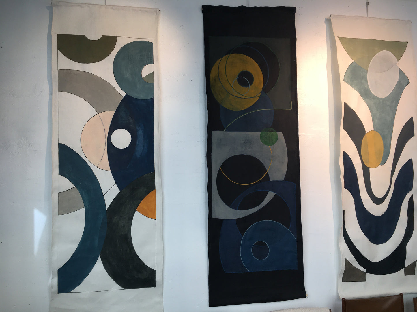 LE SECRET_01 peinture sur toile de lin. 220x67cm et 150x67cm
