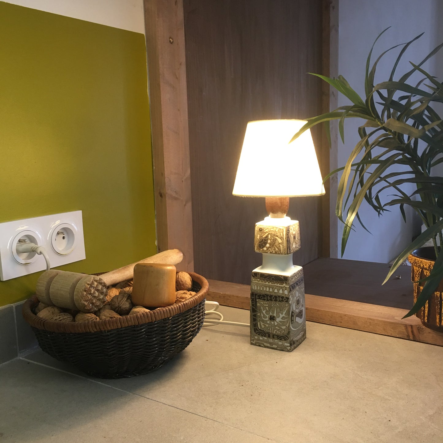 Nils Thorsson, 2 lampes de table en céramique, , Royal Copenhagen, Danemark.