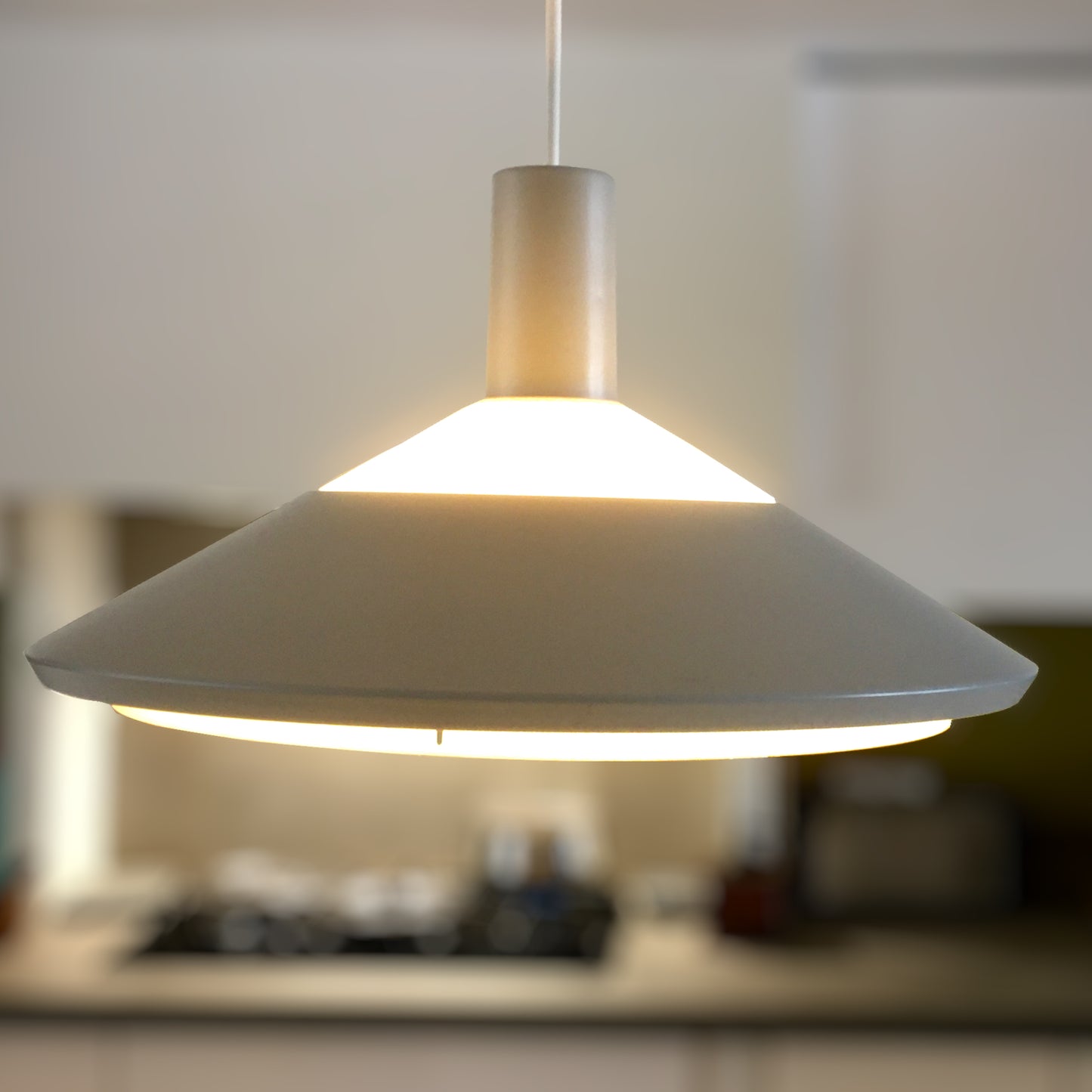 Suspension Klassependel en aluminium, verre et acrylique par Louis Poulsen, Danemark 1965
