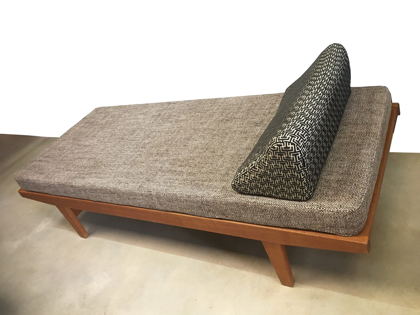 Lit de repos_ Méridienne. Poul M. Volther 1958