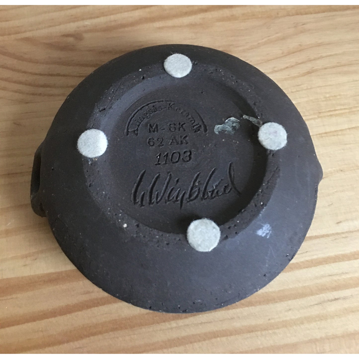 Ulla Winblad , Plat Miniature en grès émaillé, "Alingsås Keramik" circa 60