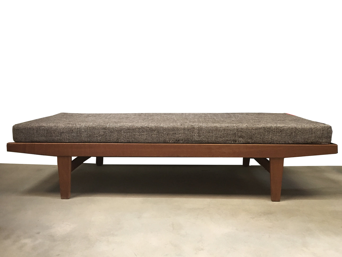 Lit de repos_ Méridienne. Poul M. Volther 1958
