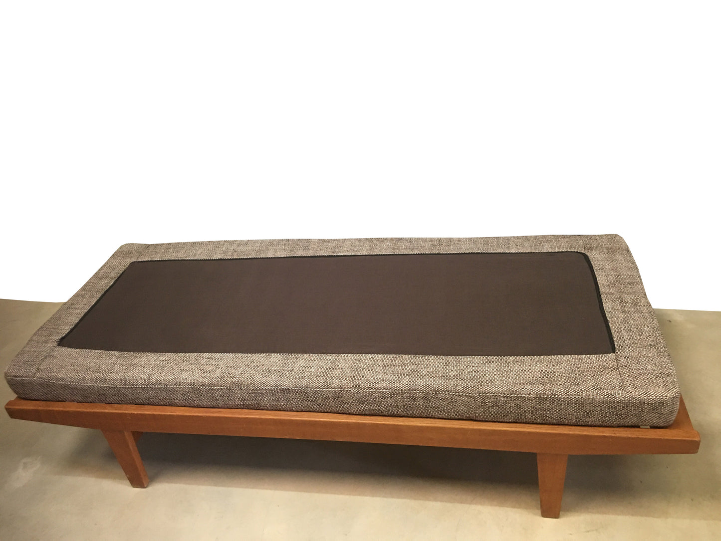 Lit de repos_ Méridienne. Poul M. Volther 1958
