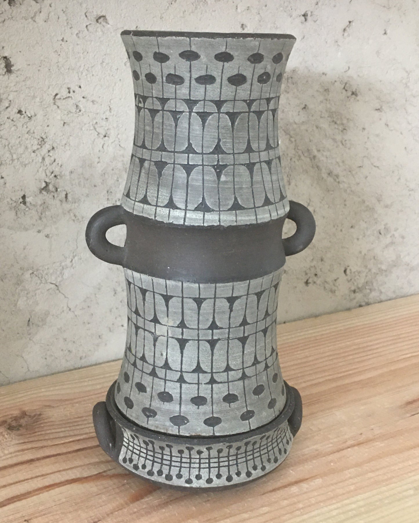 Ulla Winblad ensemble vase et coupole en grès "Alingsås Keramik" circa 60