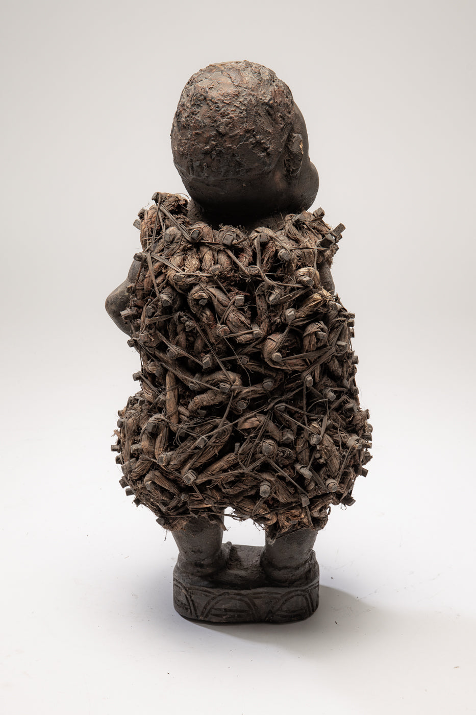 Sculpture en bois, raphia, Afrique