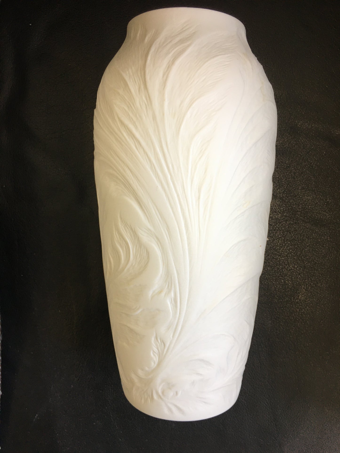 Vase en porcelaine blanc mat, Hutschenreuther 60