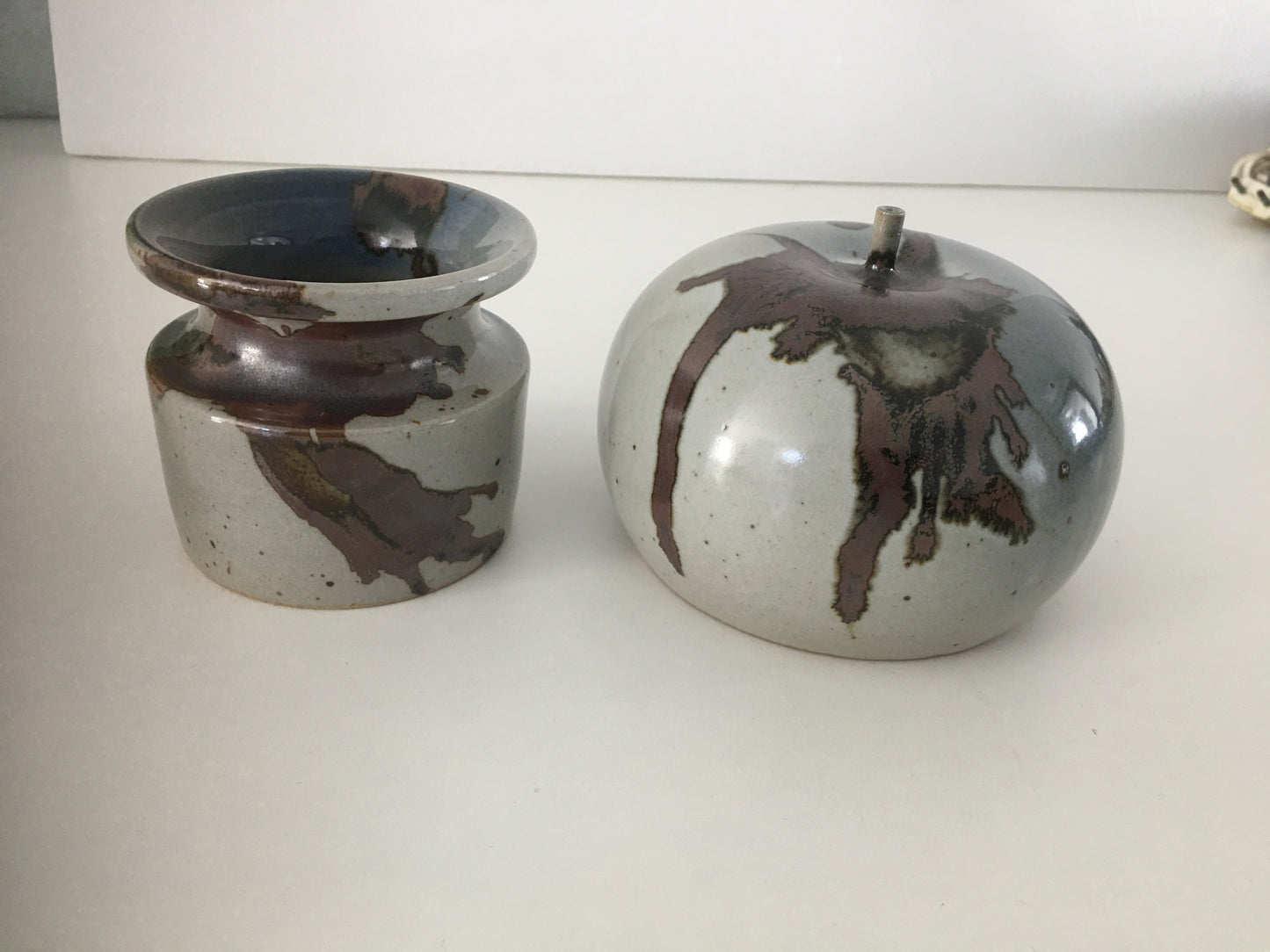 Claes Thell, Vase bouteille studio, Höganäs