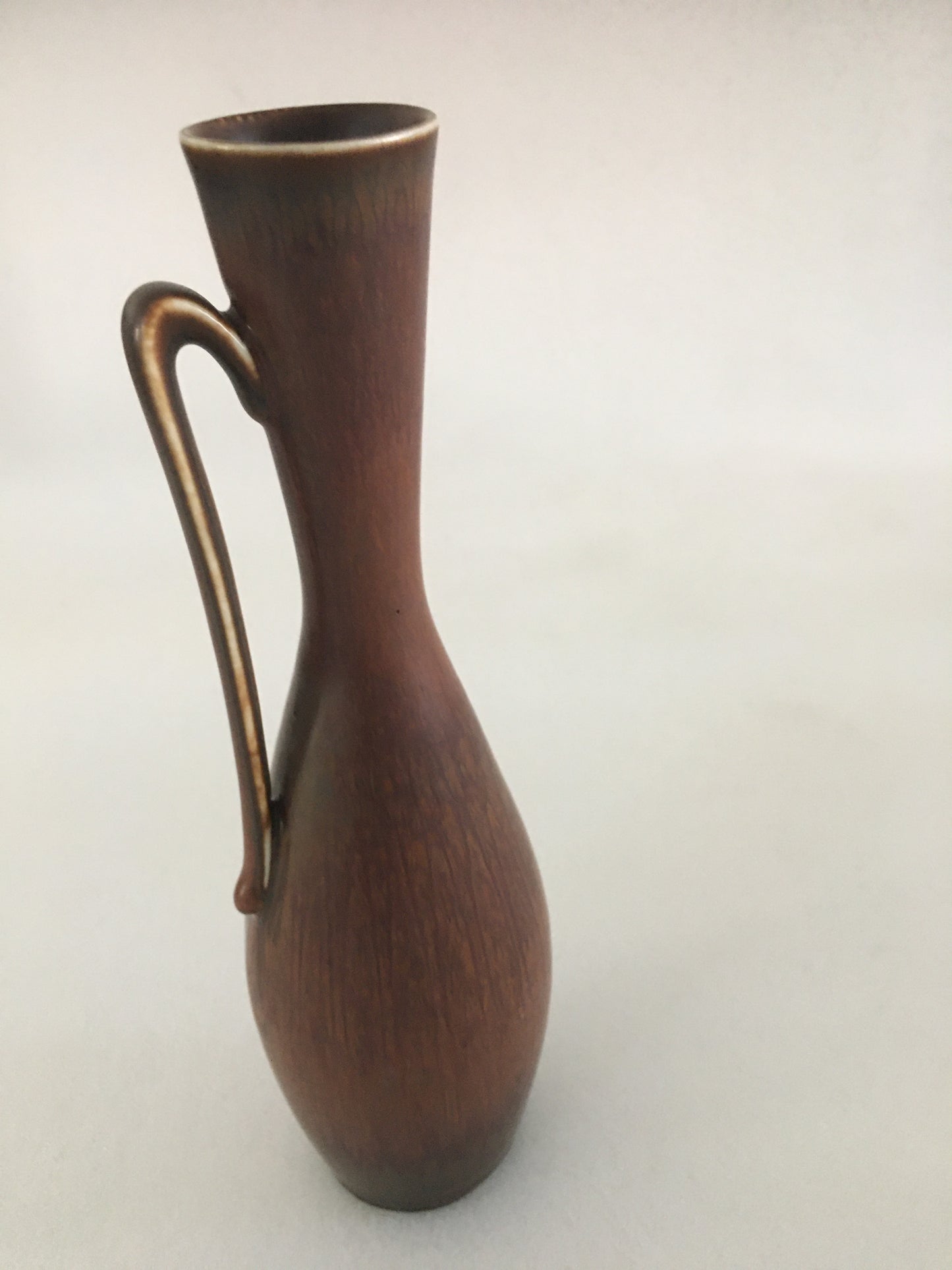 Gunnar Nylund Vase en grès émaille, Rörstrand, Suède , circa 50