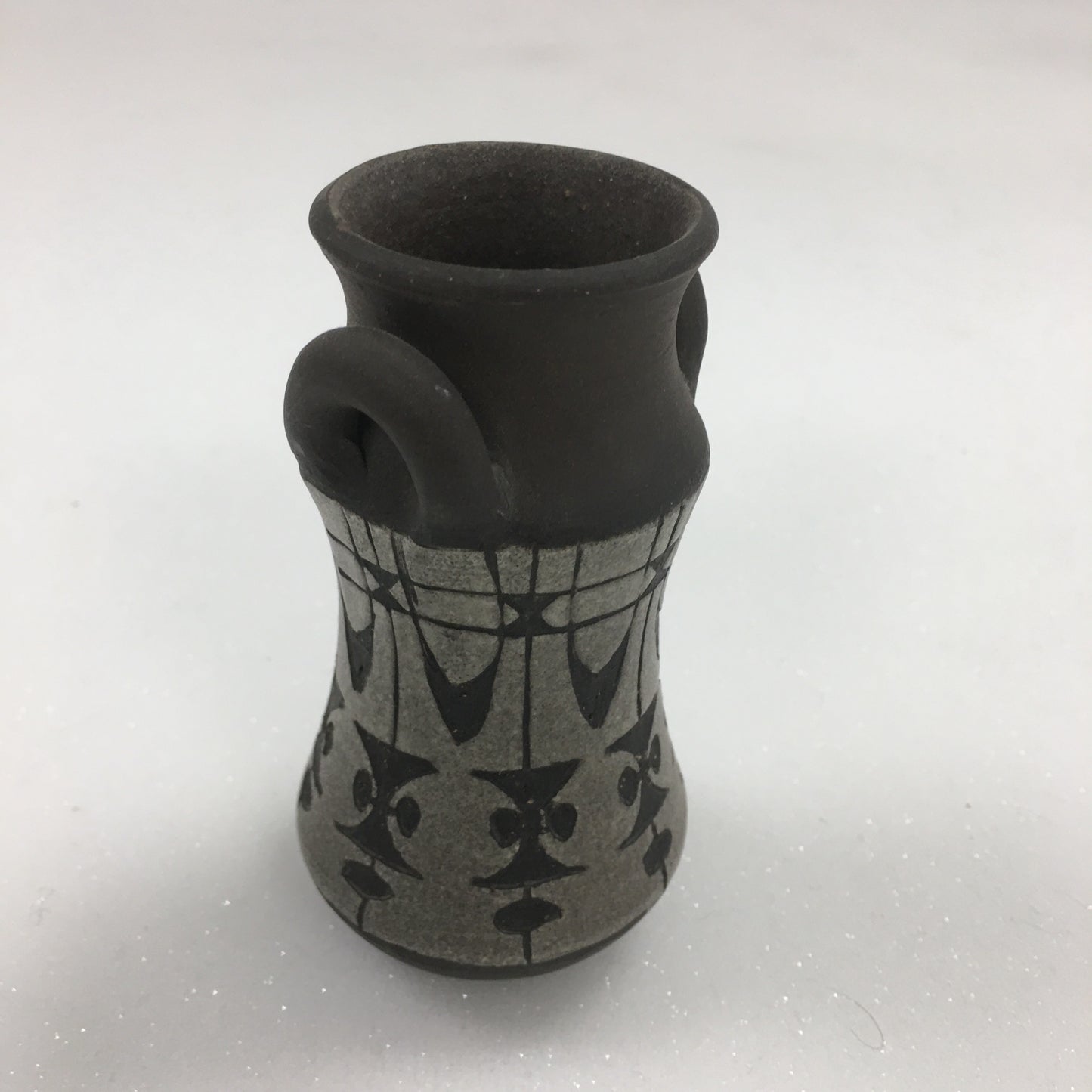 Ulla Winblad , Vase miniature en grès émaillé, "Alingsås Keramik" circa 60