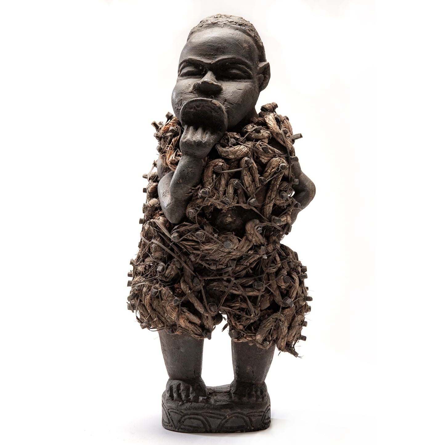 Sculpture en bois, raphia, Afrique