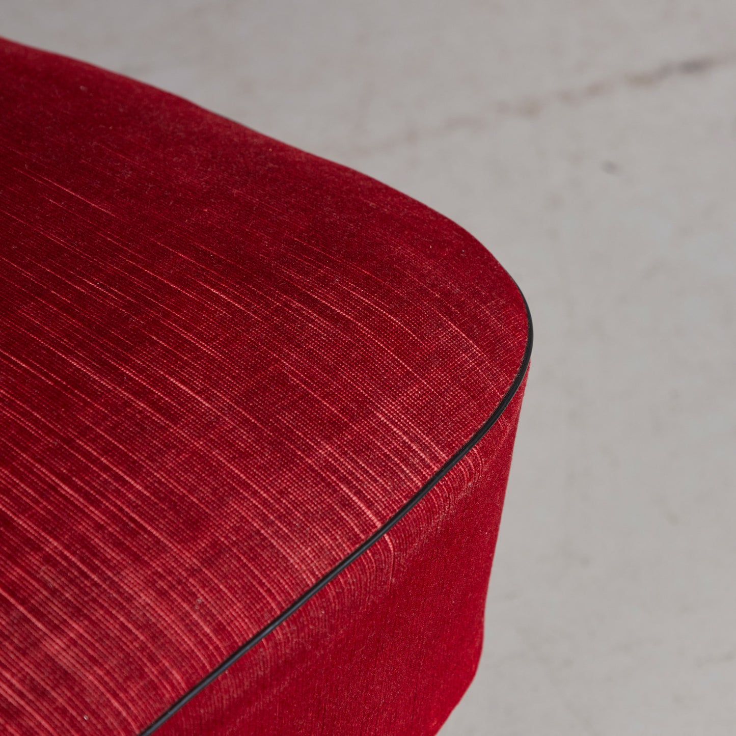 Paire de fauteuils cocktail, années 1950