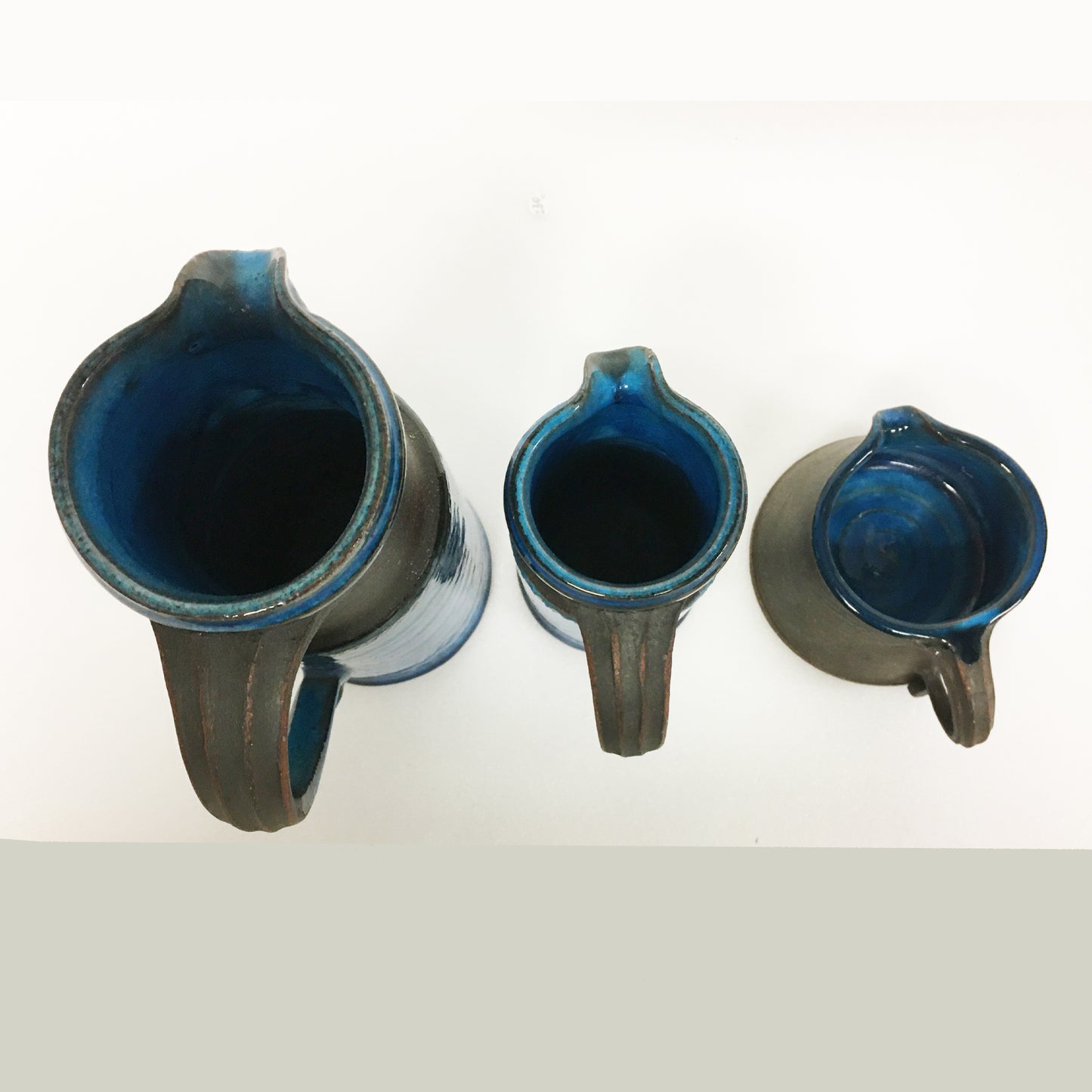 Nils Kähler Ensemble de trois pichets, Danemark cira 50