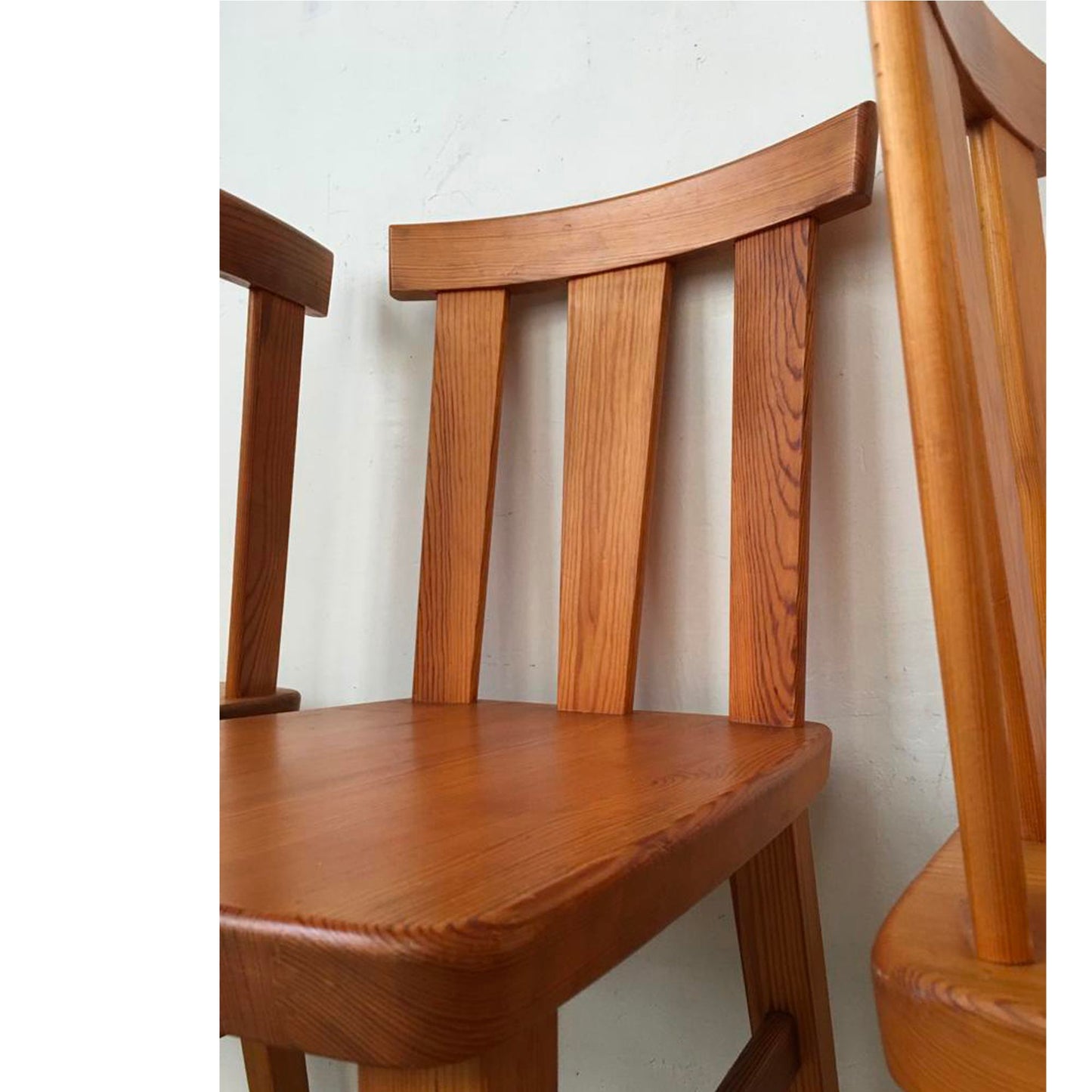 Chaises en bois de Pin, Suède circa 60