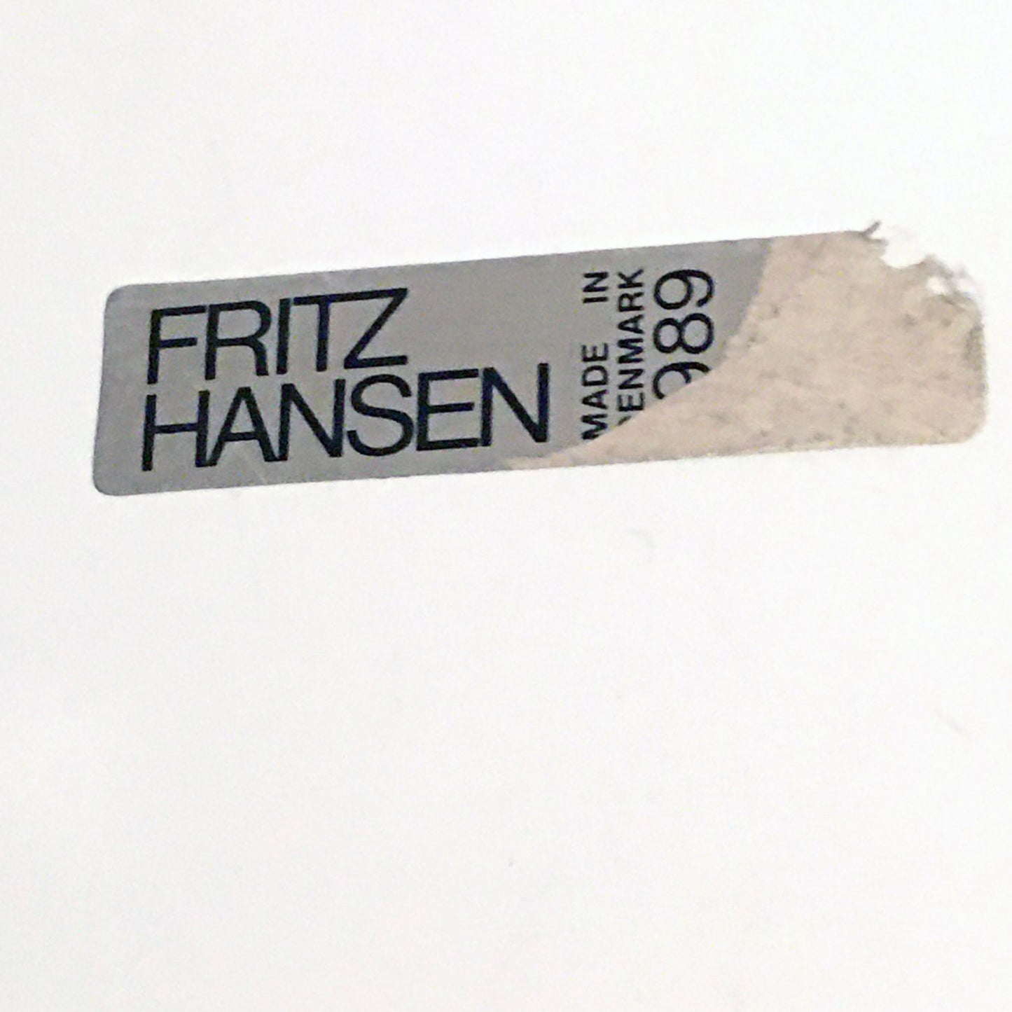 Piet Hein & Bruno Mathsson. Table de repas ronde Ø 120 cm.