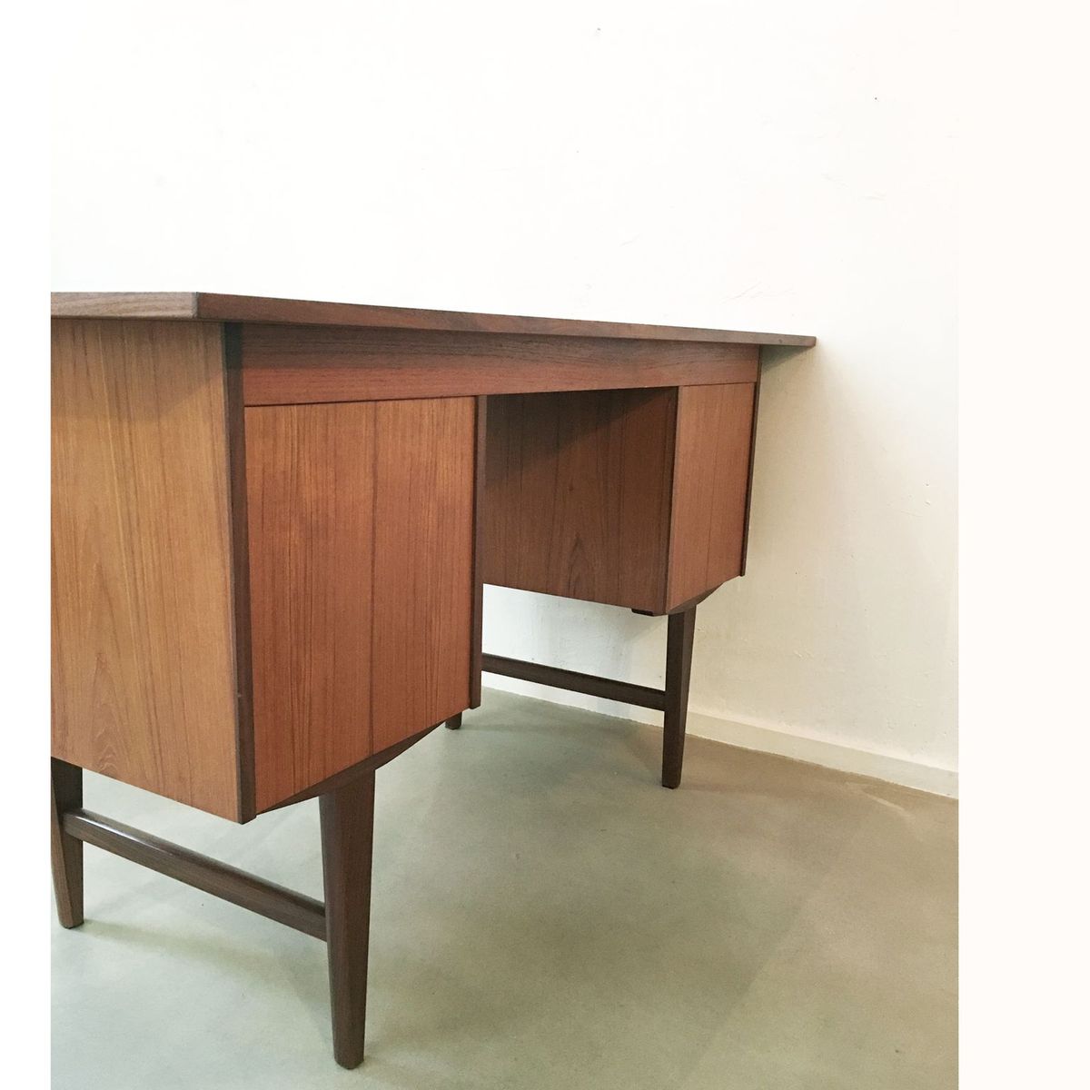 Buro en teck, Danemark circa 60