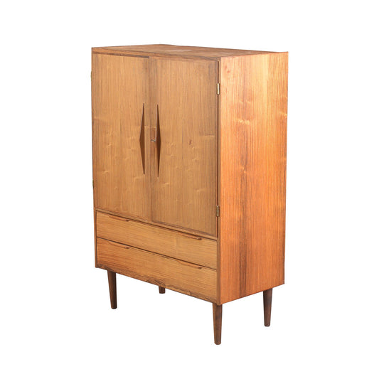 Cabinet en palissandre. Danois. 60's